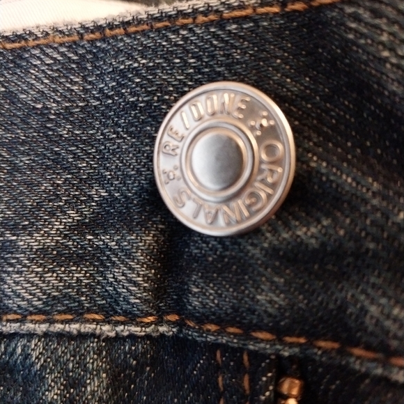 SOLD. Re-Done Jeans, size 26 - Picture 4 of 11